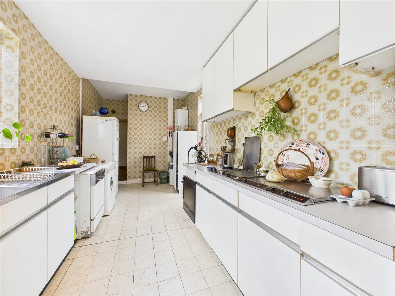Eversley Crescent, Ruislip, HA4 6DE, photo 10