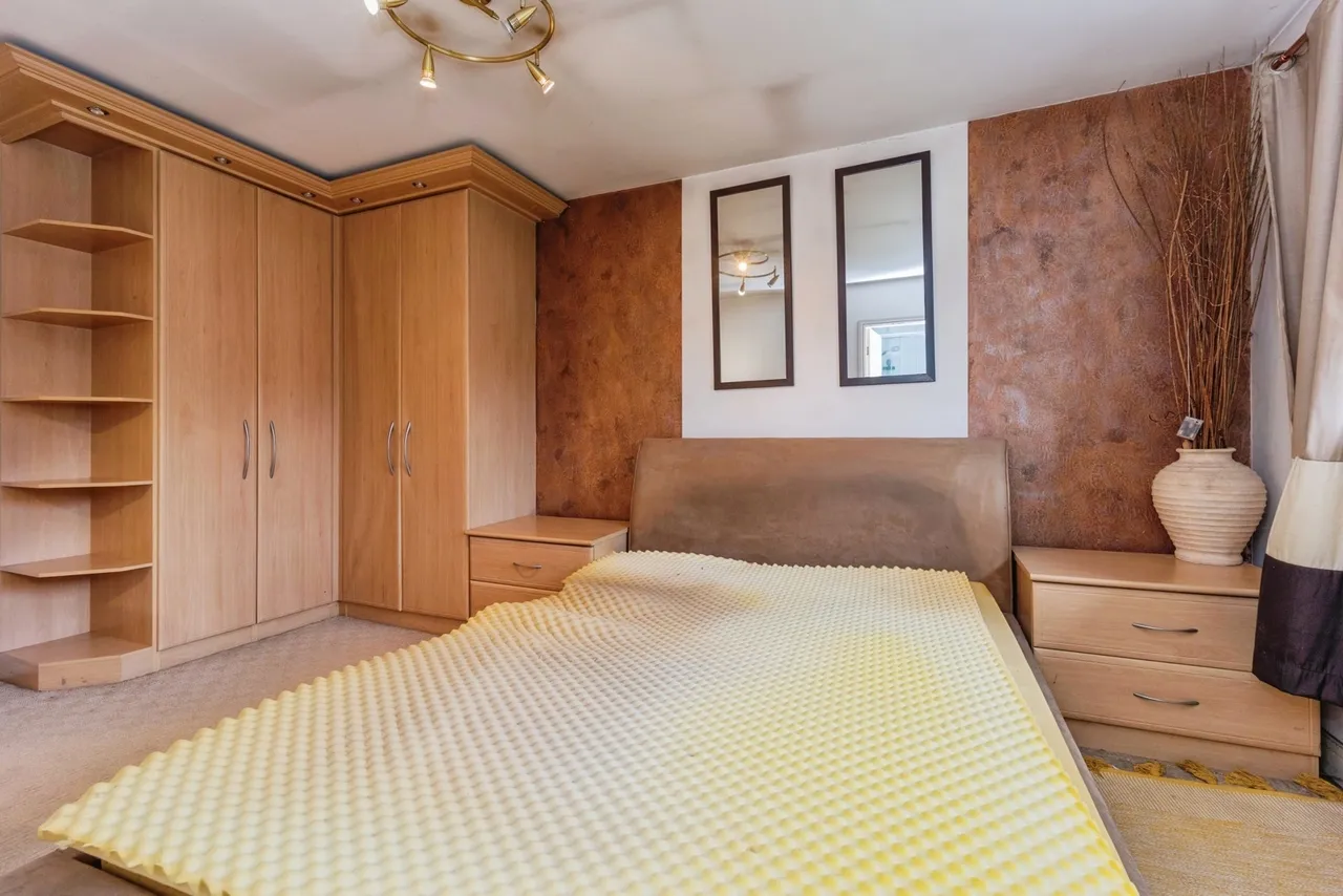 New Barns Avenue, Chorlton, Manchester, M21, photo 10