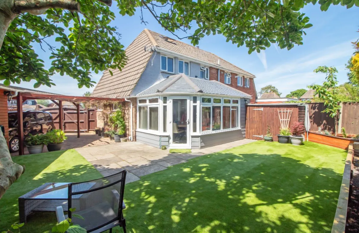 Bernina Close, Waterlooville, PO7 6XH, photo 9