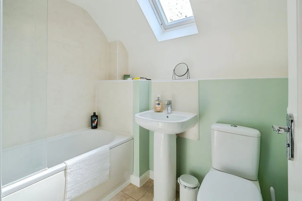 Edward Phillipps Road, Hathern, Loughborough, photo 12