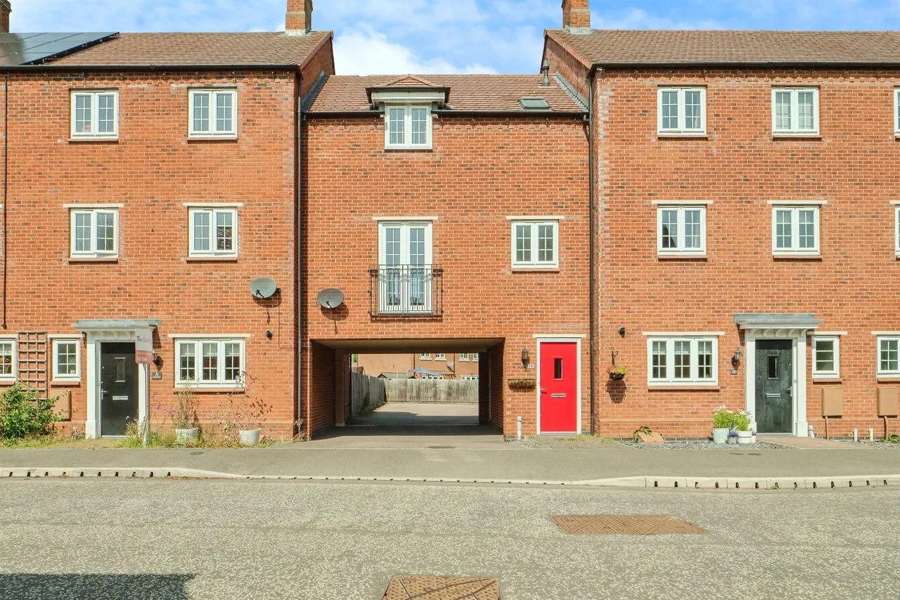 2 bed house for sale — Edward Phillipps Road, Hathern, Loughborough