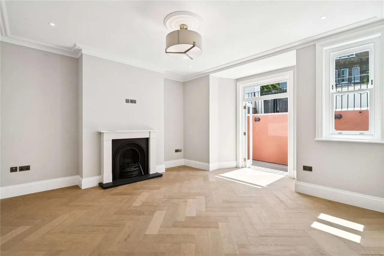 King Henrys Road, Primrose Hill, London, NW3 3RP, photo 2