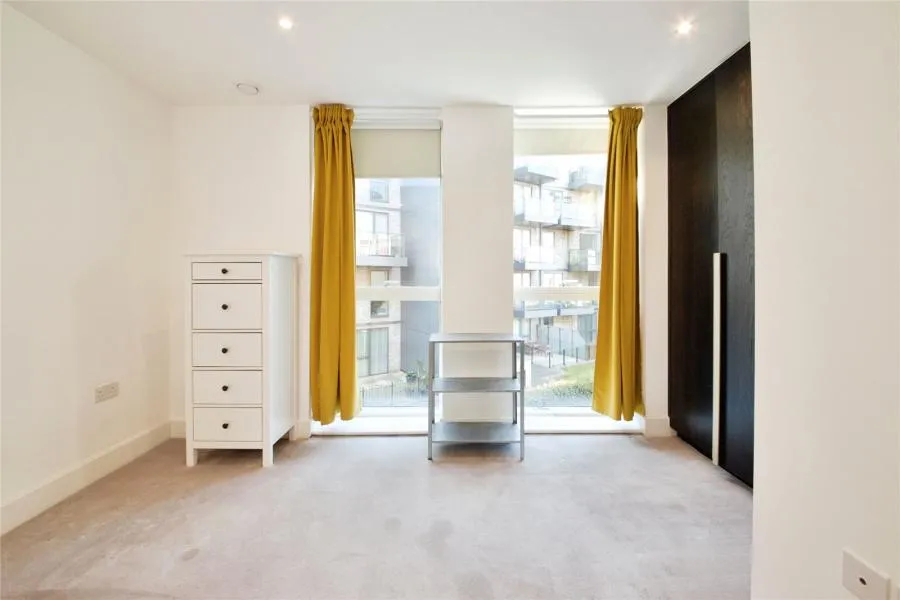 Ruckholt Road, London, E10, photo 7