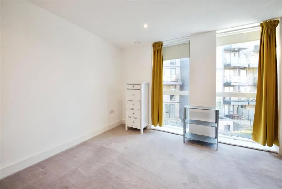 Ruckholt Road, London, E10, photo 12