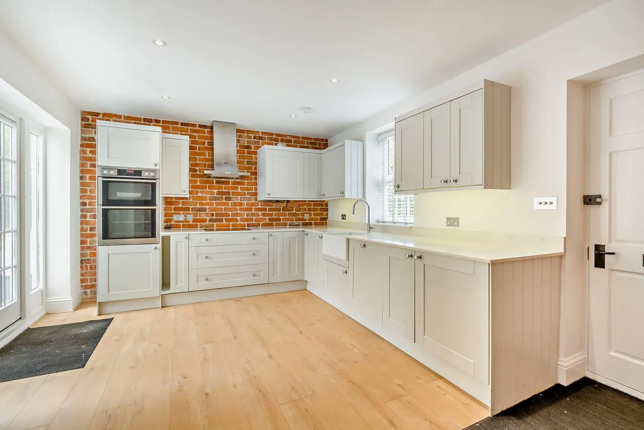 Maidens Green, Winkfield, Windsor, SL4 4SJ, photo 7