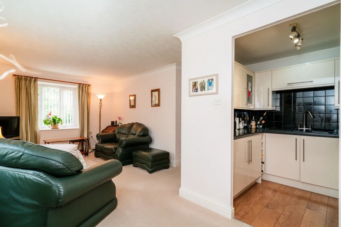 Black Moss Lane, Hillside Court, L39, photo 8