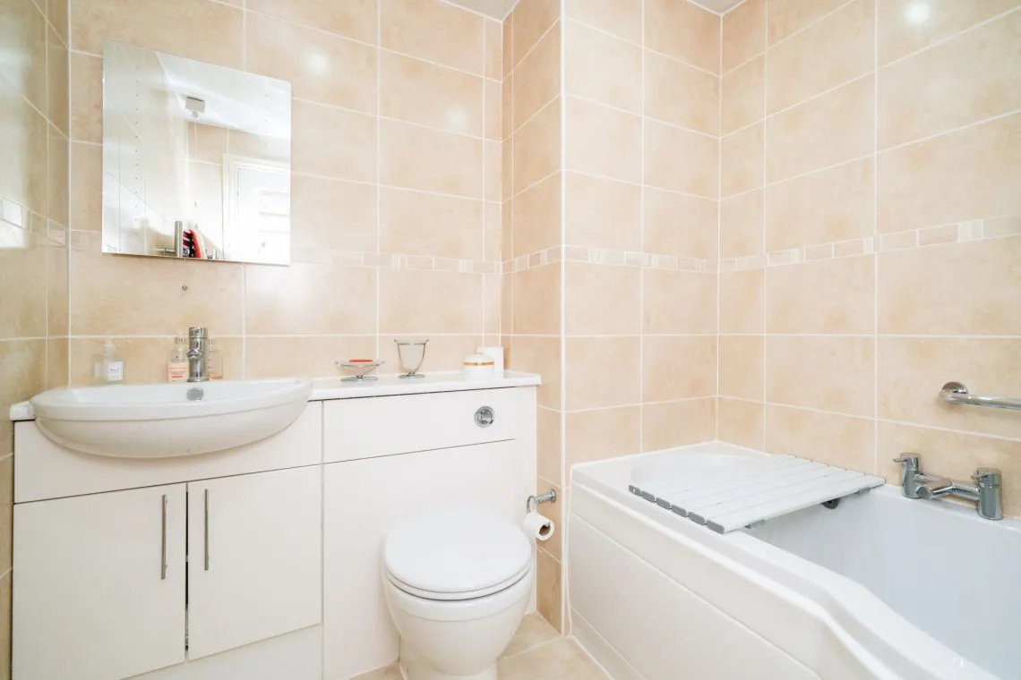 Black Moss Lane, Hillside Court, L39, photo 13