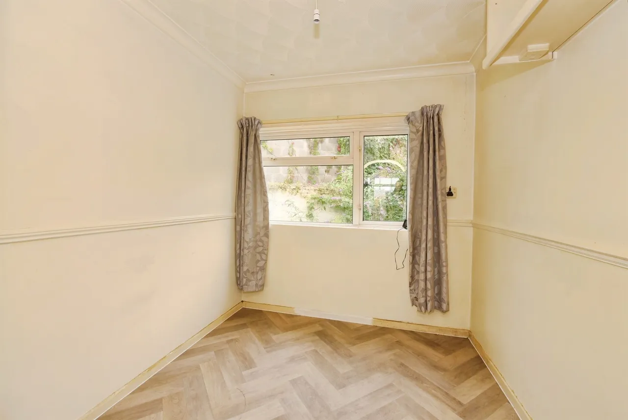 Coychurch Road Gardens, Bridgend, CF31, photo 11