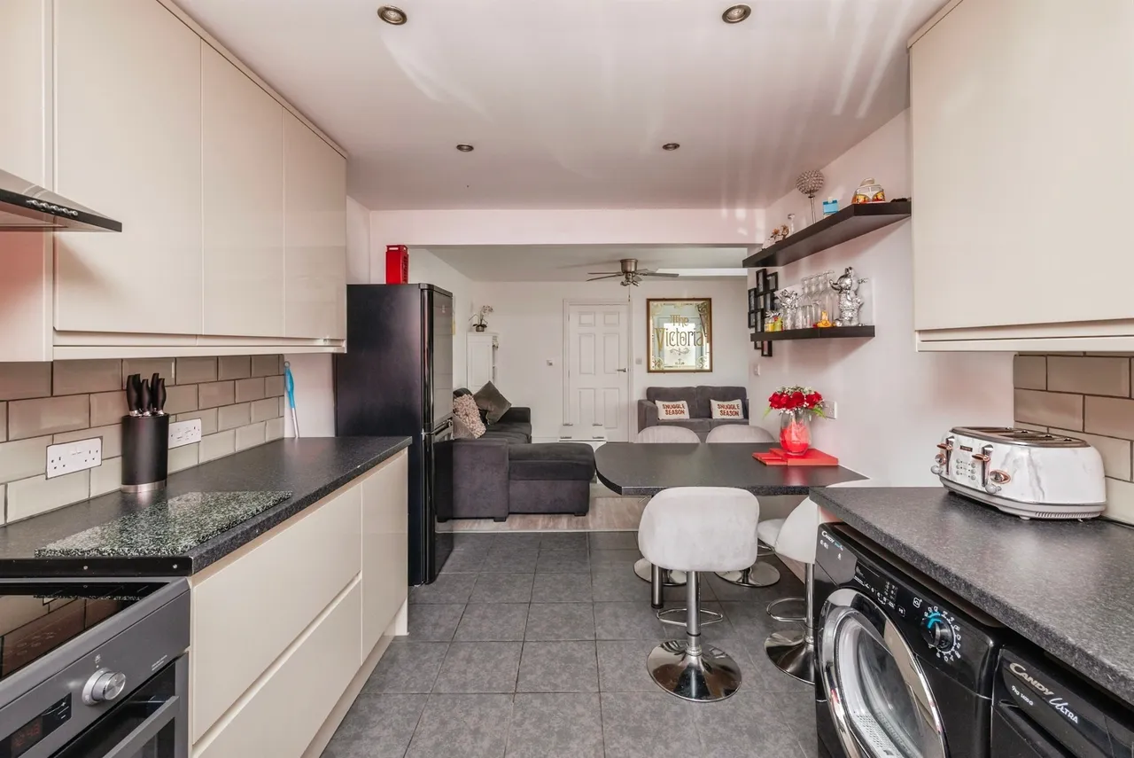 Bermondsey Place East, Great Yarmouth, photo 3