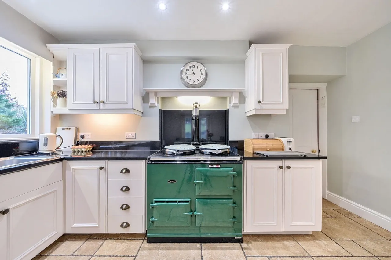 Pitchings, Congresbury, Bristol BS49 5AW - country residence with annexe set in 15 acres with spectacular views, photo 7