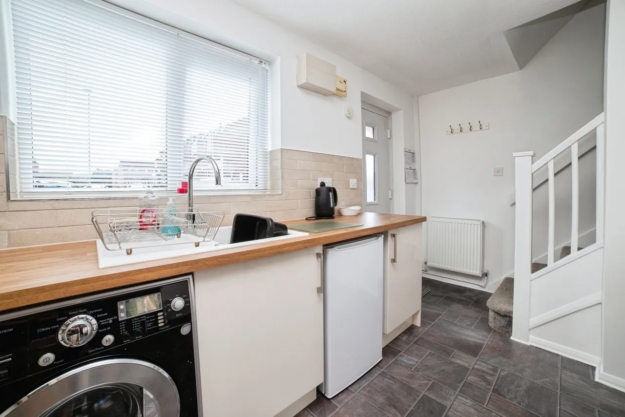 Vera Crescent, Rainworth, Mansfield, Nottinghamshire, NG21, photo 6
