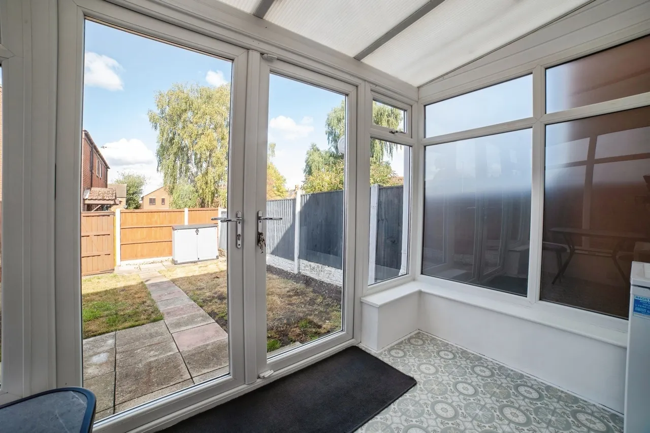 Vera Crescent, Rainworth, Mansfield, Nottinghamshire, NG21, photo 14