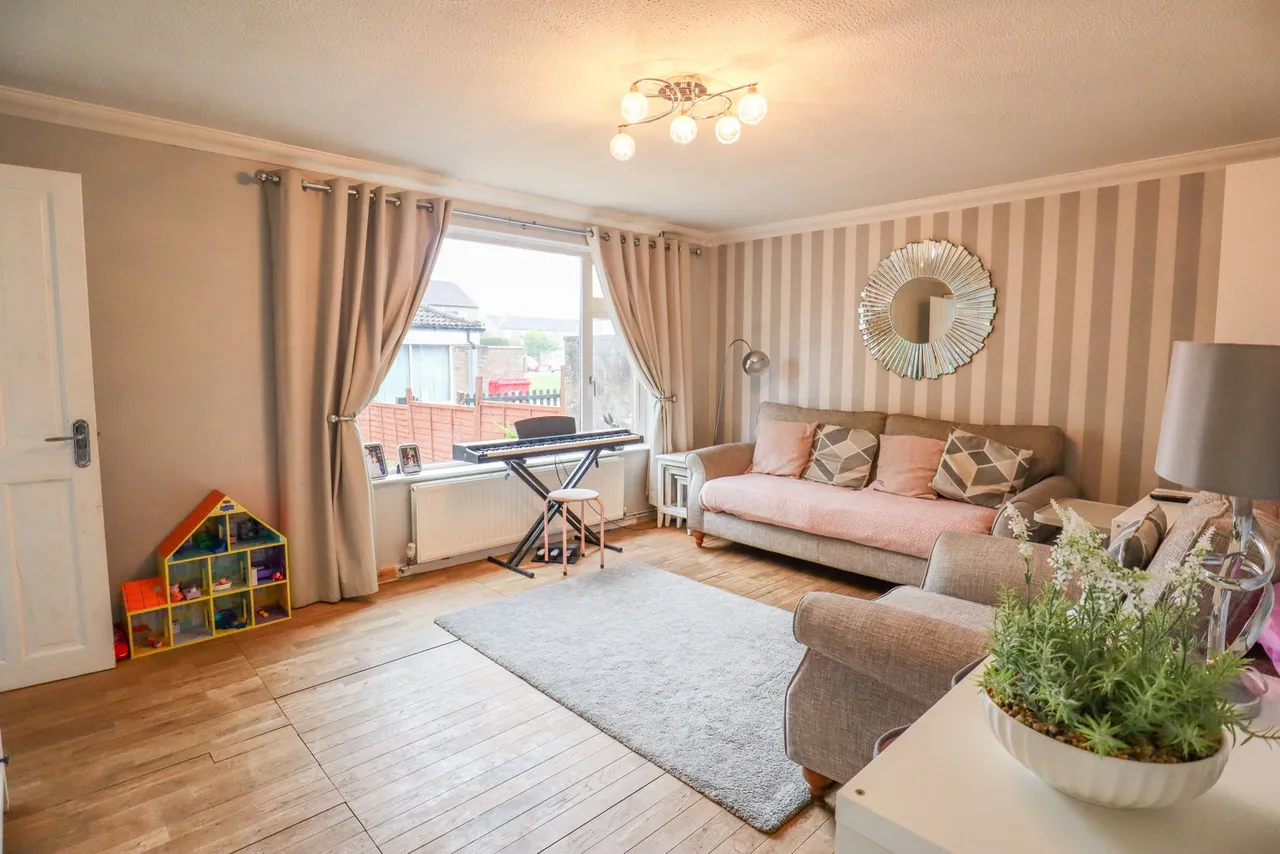 Angel Close, Calne, photo 10