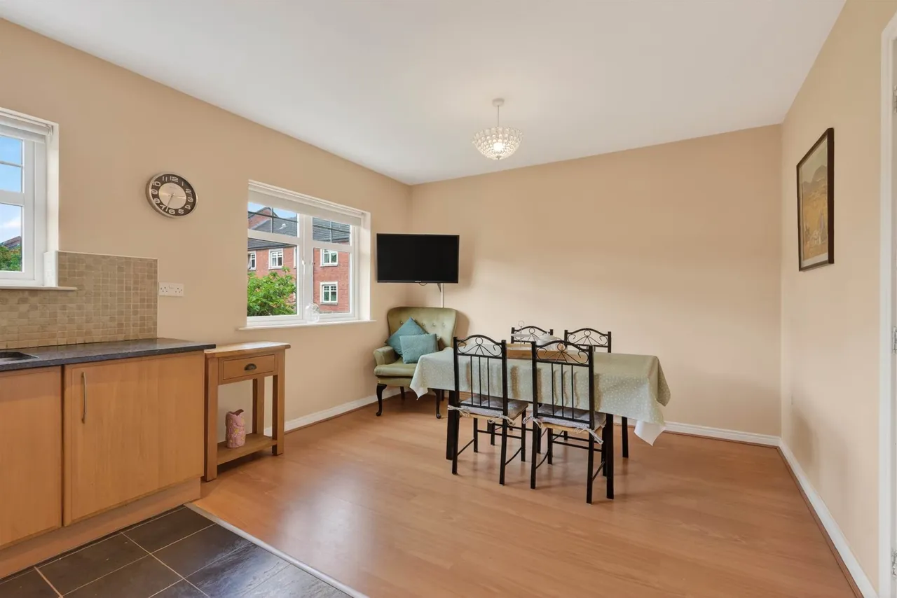 College Drive, Belfast, BT7, photo 9