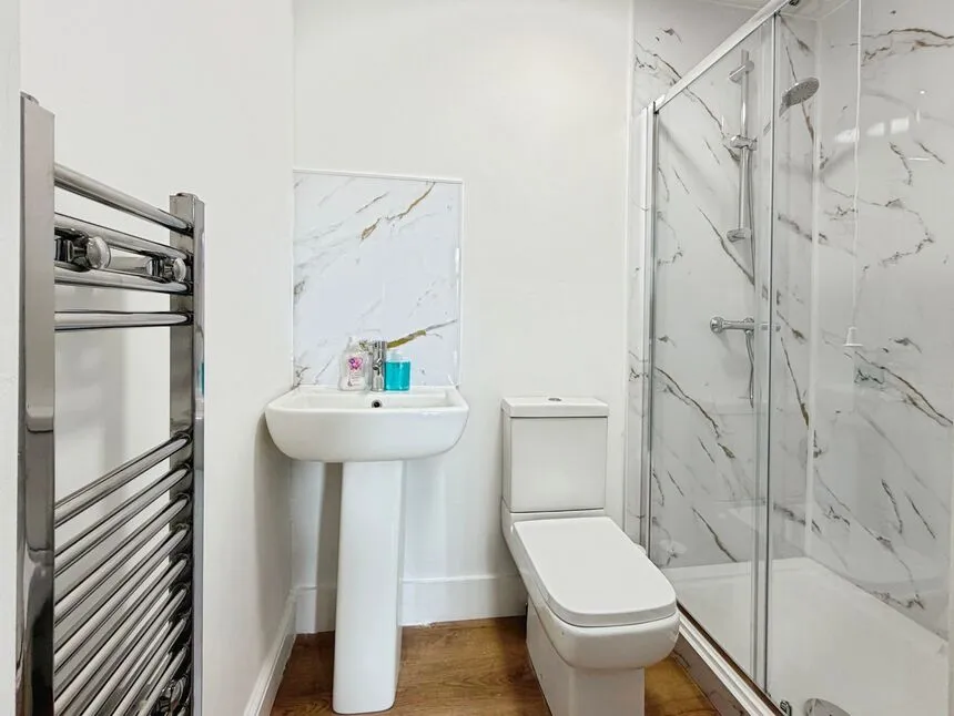 Whippendell Road, Watford, Hertfordshire, WD18, photo 8