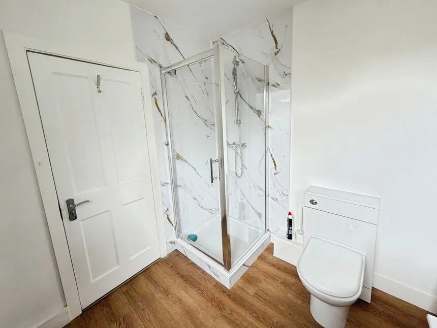 Whippendell Road, Watford, Hertfordshire, WD18, photo 10