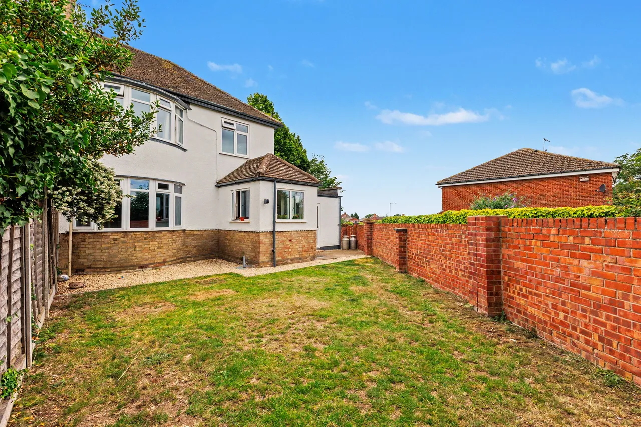 Elm Road, Evesham, WR11, photo 17