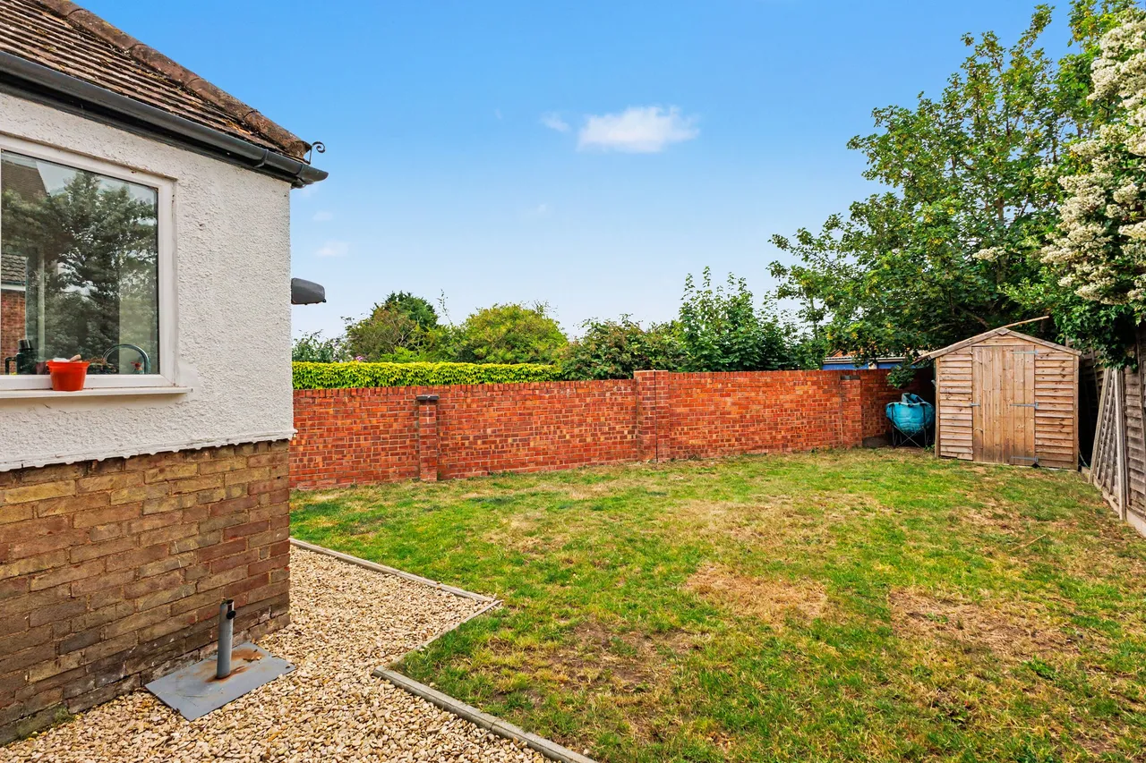 Elm Road, Evesham, WR11, photo 16