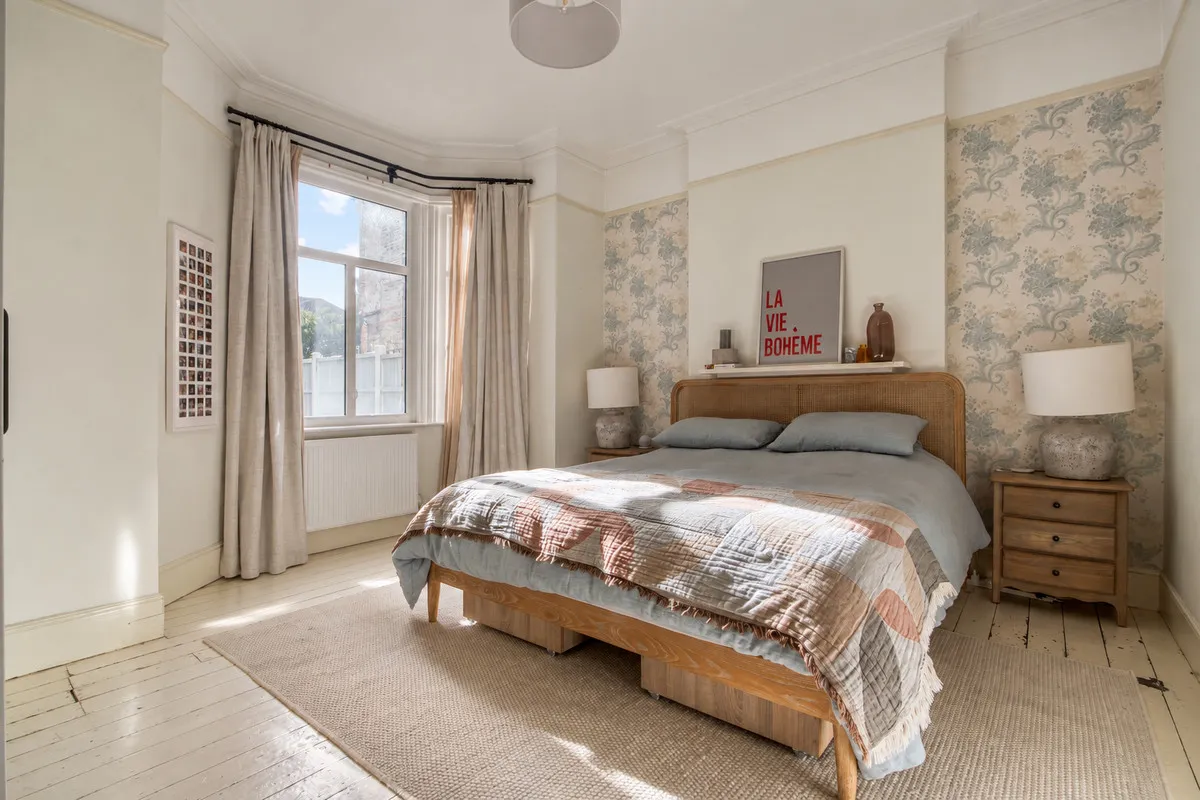 London, N13, photo 11