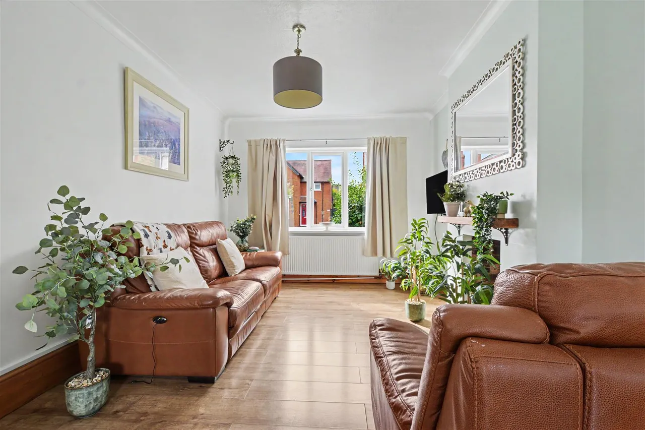 Curzon Street, Long Eaton, NG10, photo 2