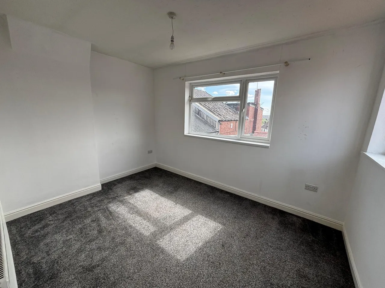 Camp Hill Road, Nuneaton, CV10, photo 6