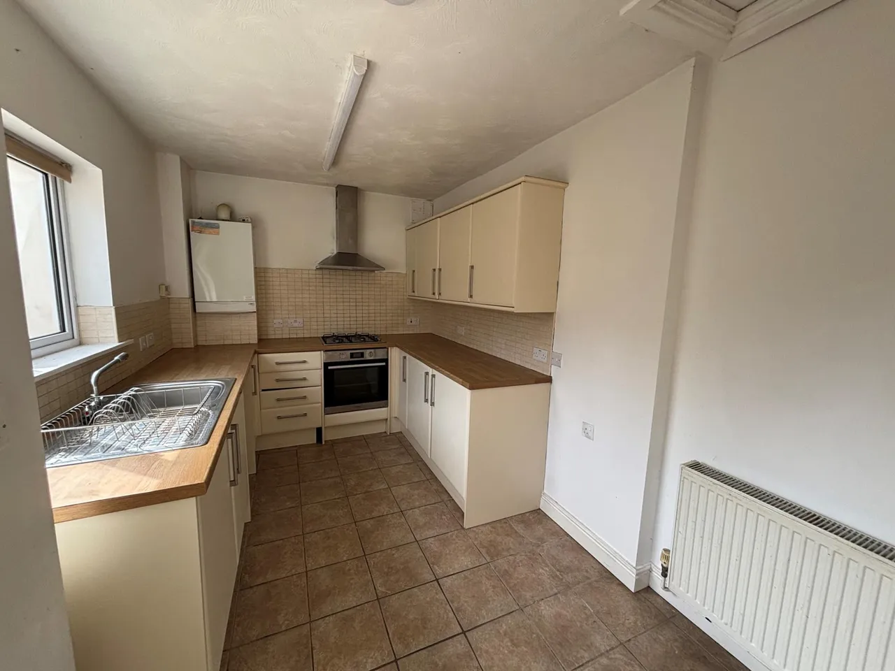 Camp Hill Road, Nuneaton, CV10, photo 2