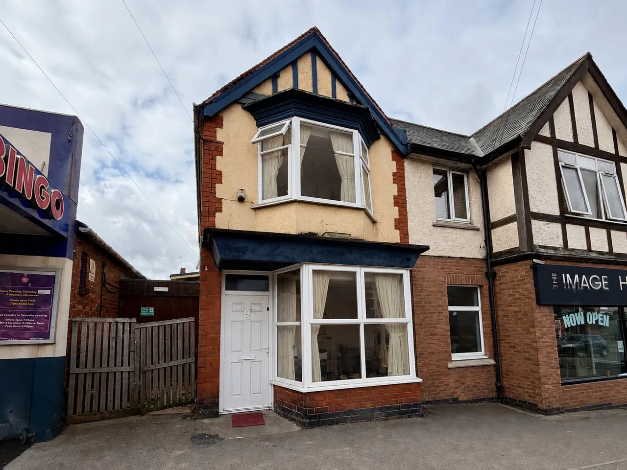 3 bed house to rent — Camp Hill Road, Nuneaton, CV10