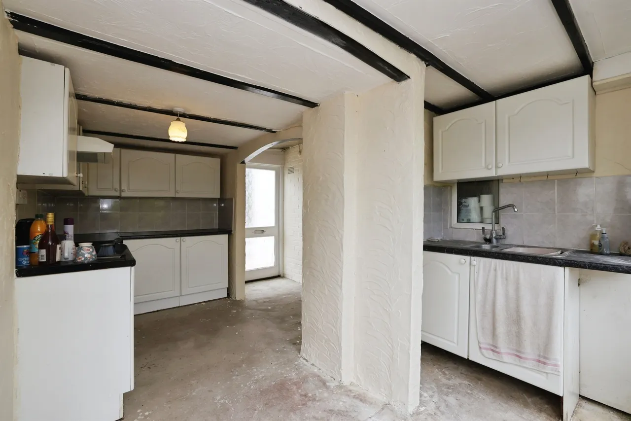 Anne Crescent, Durrington, Salisbury, photo 8