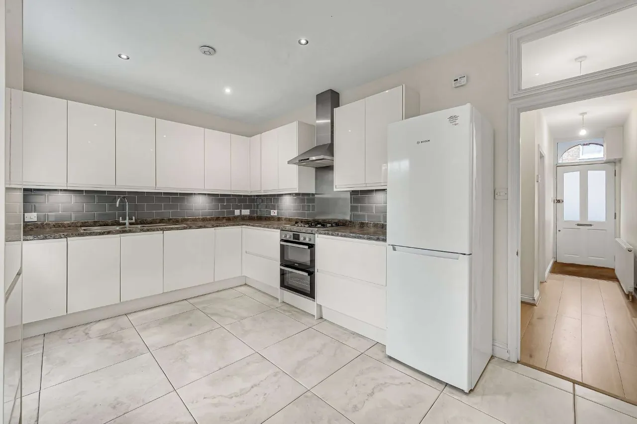 Houblon Road, Richmond, TW10 6DB, photo 3