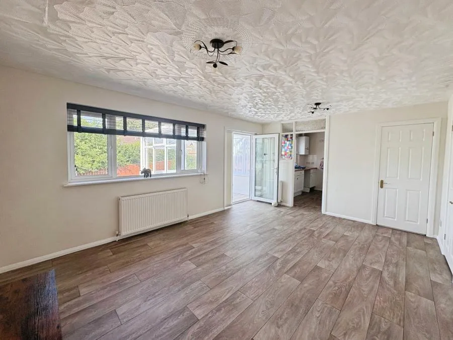 Sylvan Avenue, East Cowes, PO32, photo 5