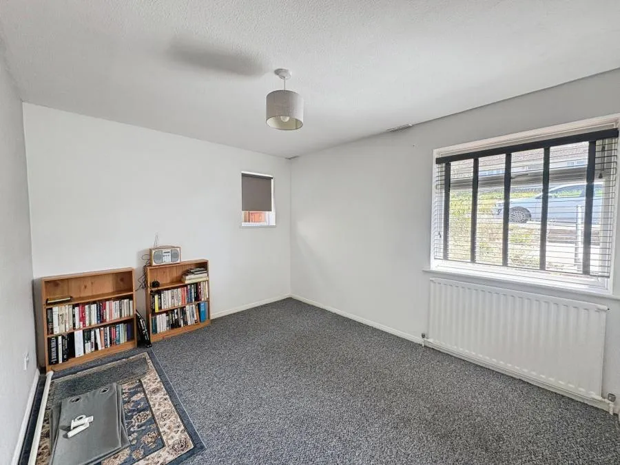 Sylvan Avenue, East Cowes, PO32, photo 7