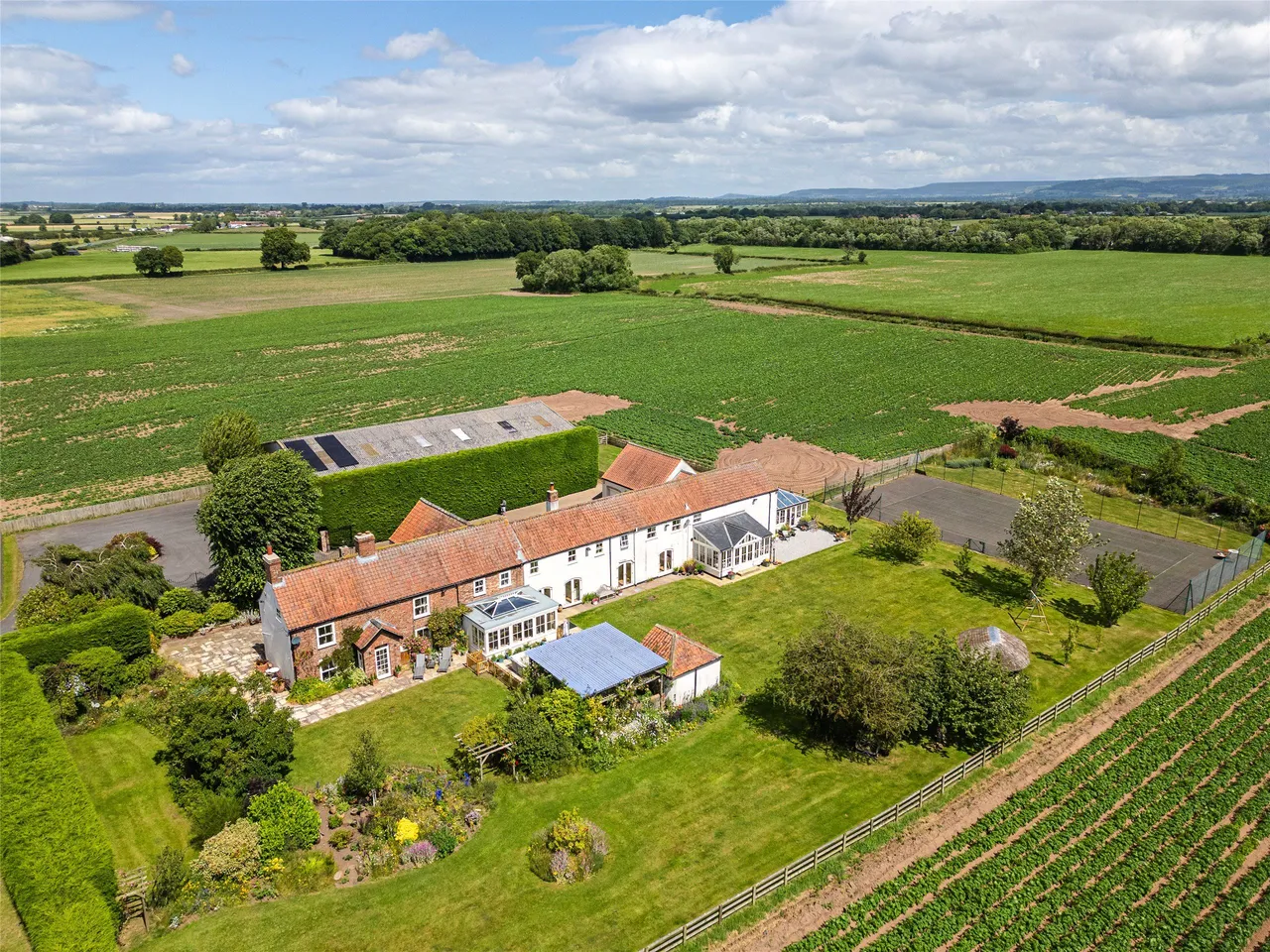 6 bed house for sale, Station Road, Topcliffe, YO7