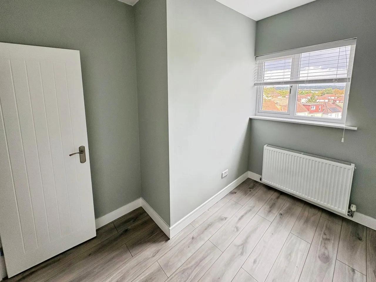 Shiregreen Lane, Sheffield, S5, photo 11