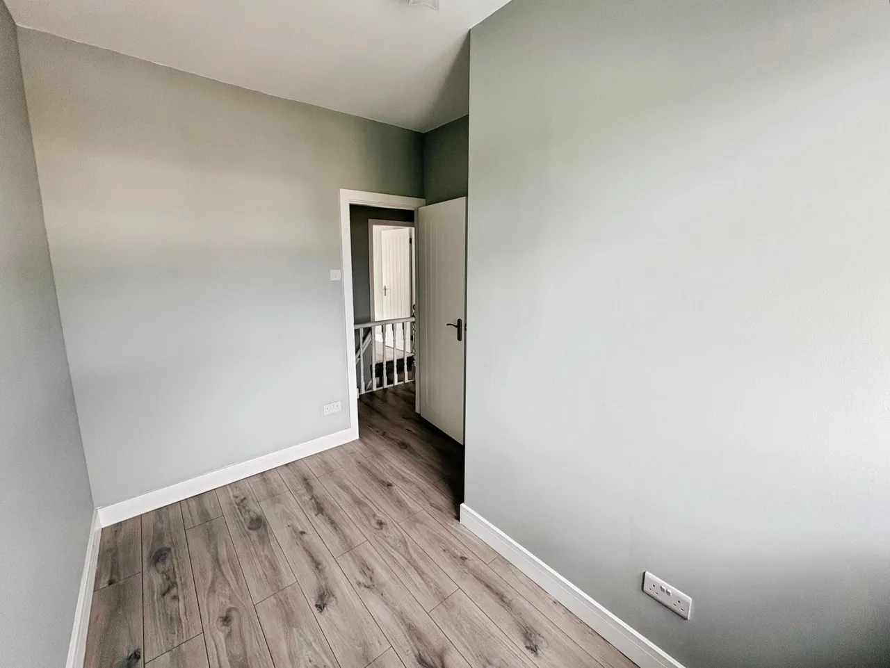 Shiregreen Lane, Sheffield, S5, photo 12