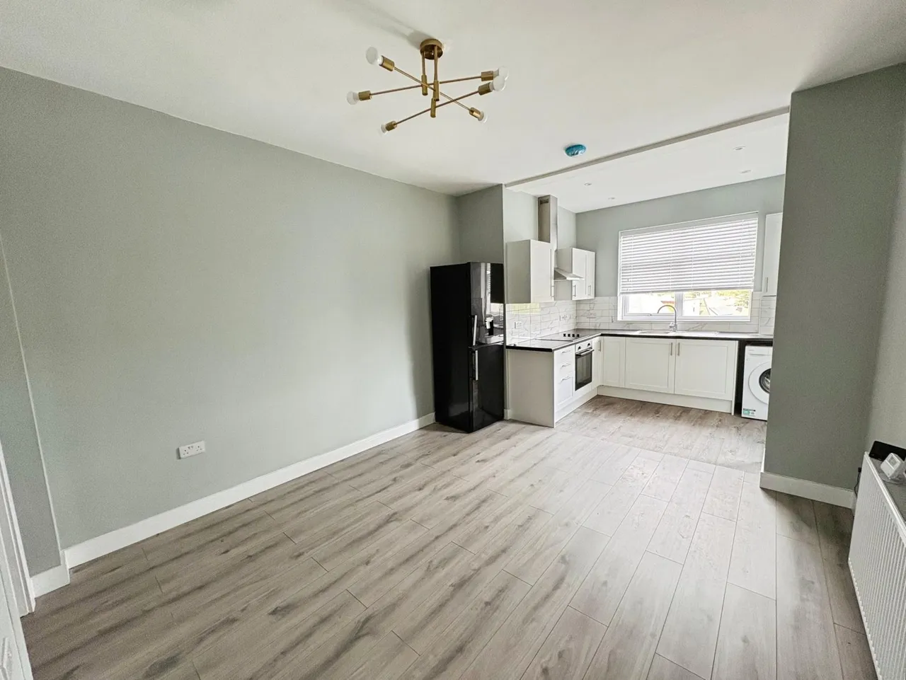 Shiregreen Lane, Sheffield, S5, photo 4