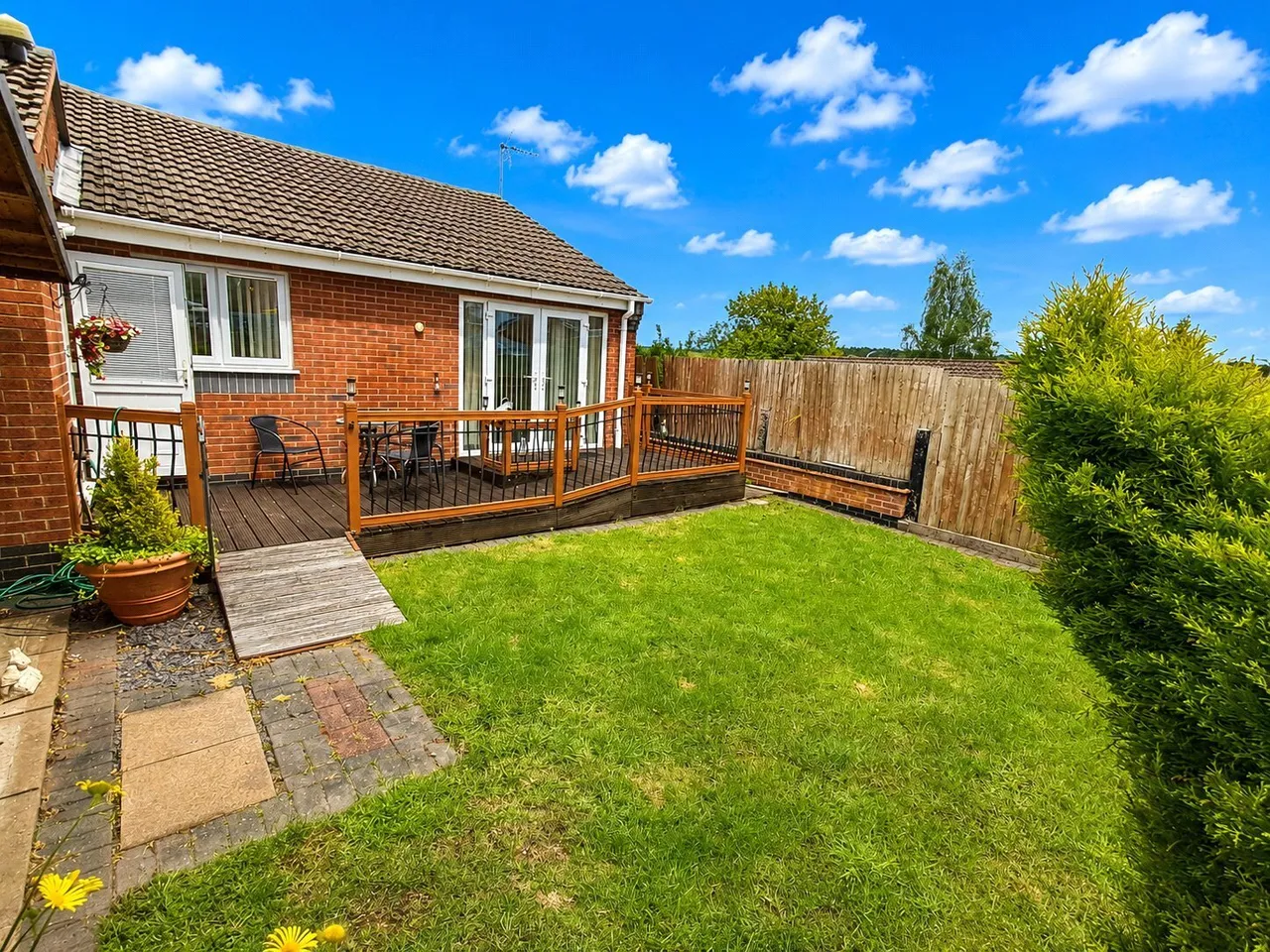 Bromley Close, Hednesford, Cannock, Staffordshire, WS12, photo 21