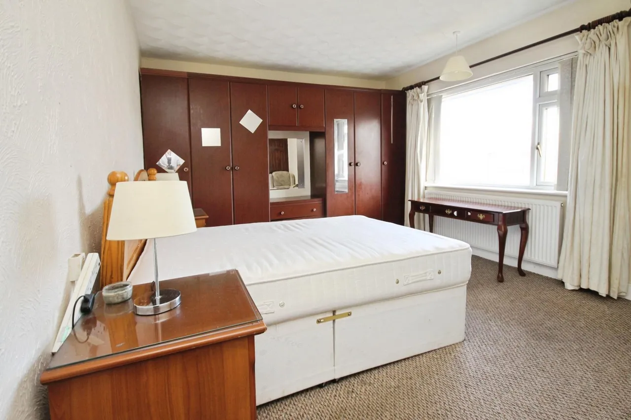 Monteney Road, Sheffield, S5, photo 12