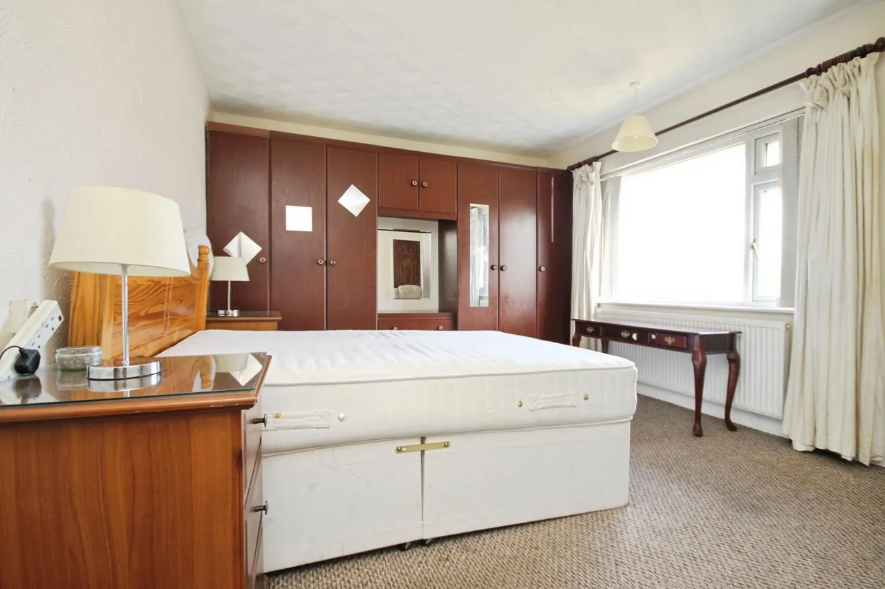 Monteney Road, Sheffield, S5, photo 4