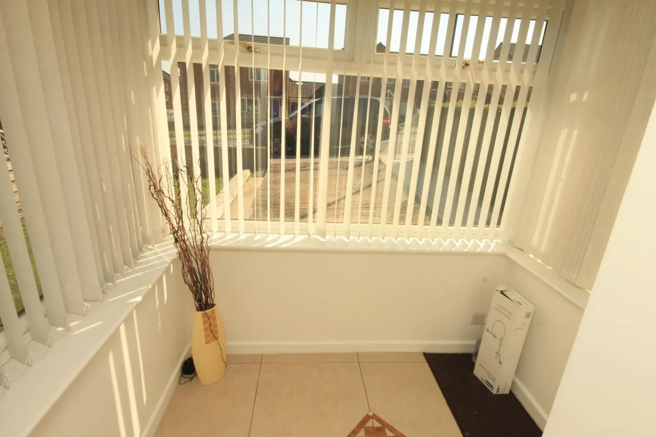 Monteney Road, Sheffield, S5, photo 9