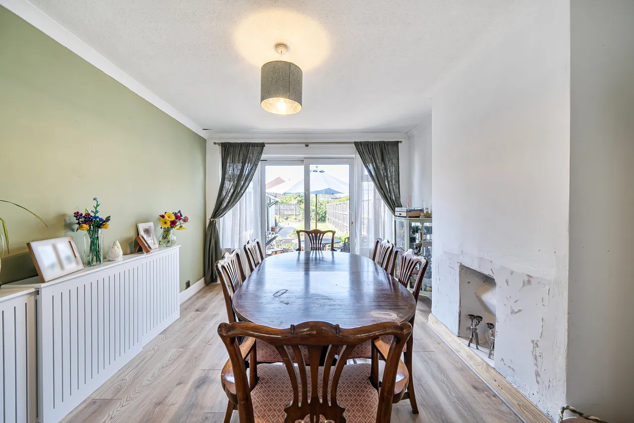 Newnham Avenue, Ruislip, HA4, photo 6