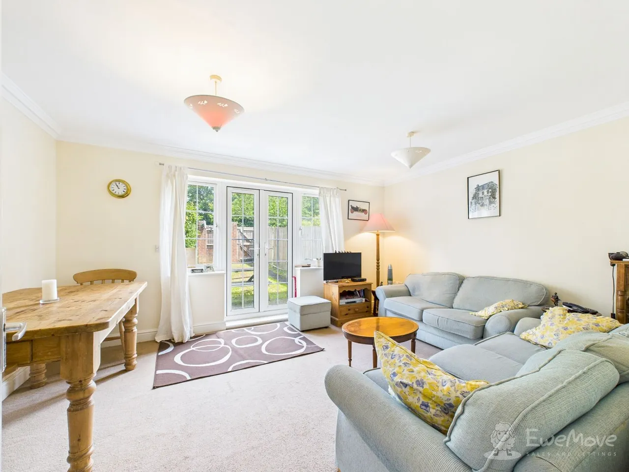 Hawthorn Way, Lindford, GU35, photo 3