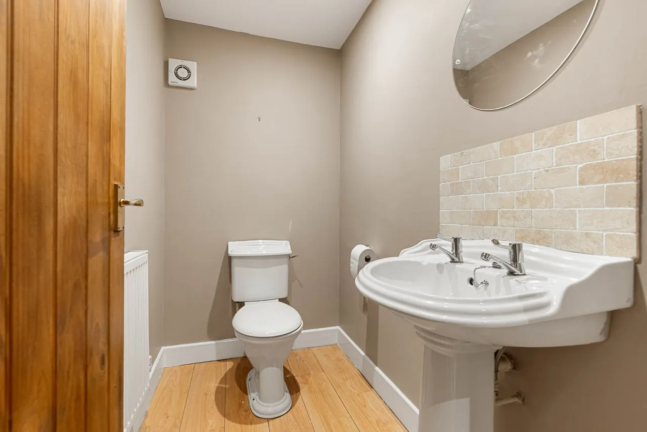Simon Fold, Wyke, photo 9