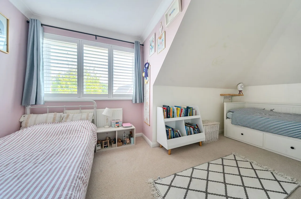 Field Road, East Wittering, PO20, photo 14