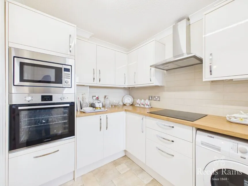 Holbeck Mews, Filey Road, YO11, photo 12