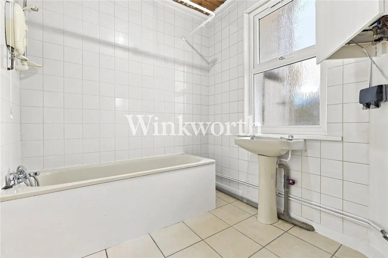 Sirdar Road, London, N22, photo 10