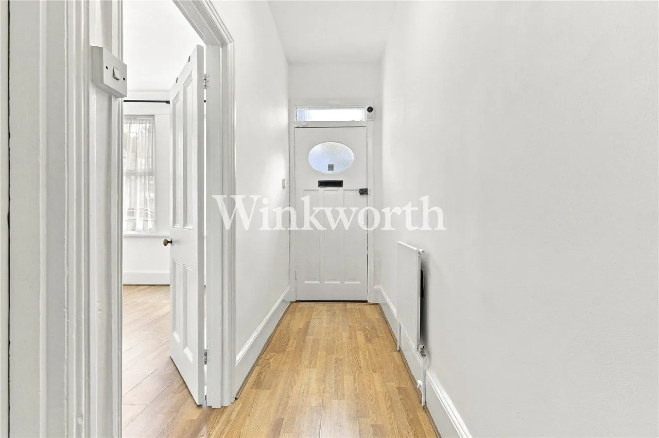 Sirdar Road, London, N22, photo 3