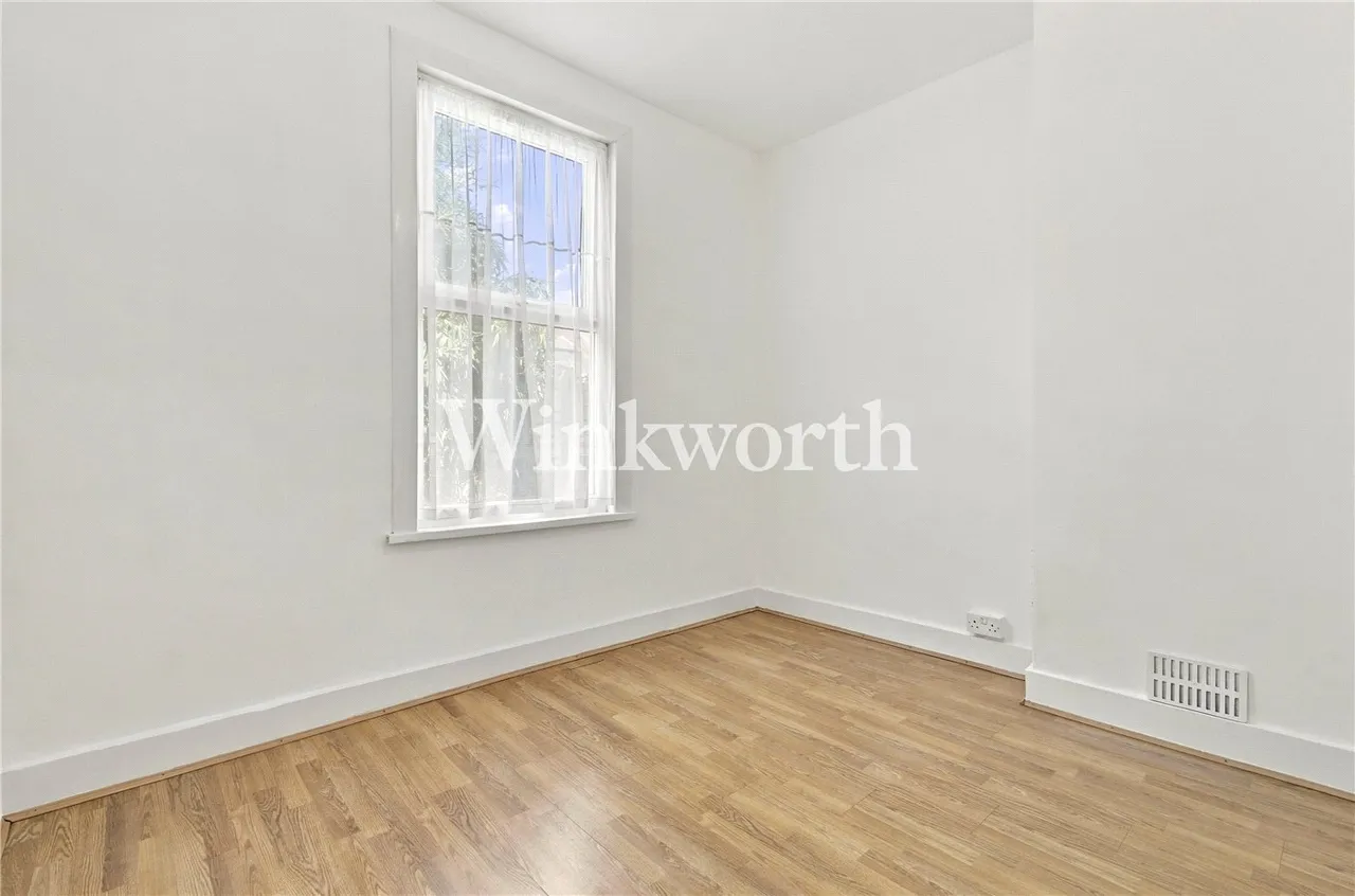 Sirdar Road, London, N22, photo 8