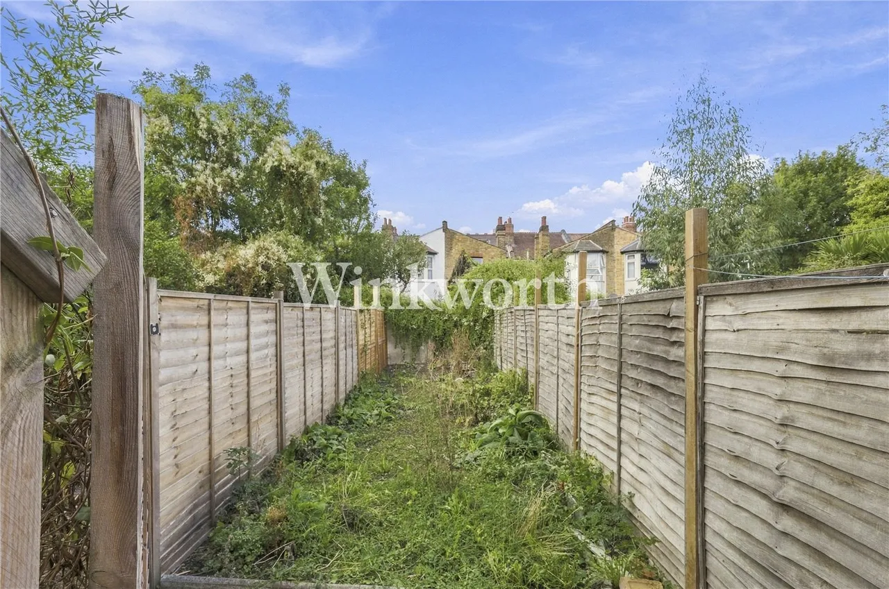 Sirdar Road, London, N22, photo 12