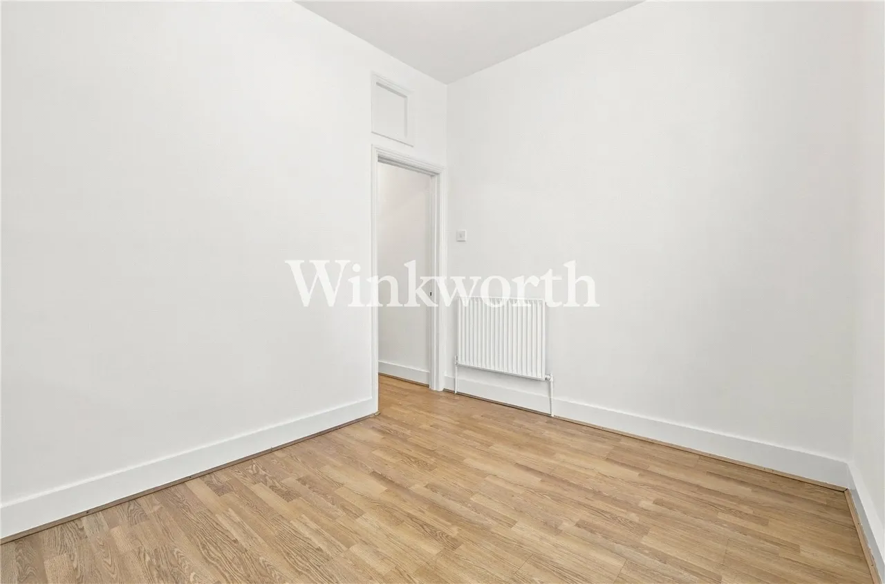 Sirdar Road, London, N22, photo 9