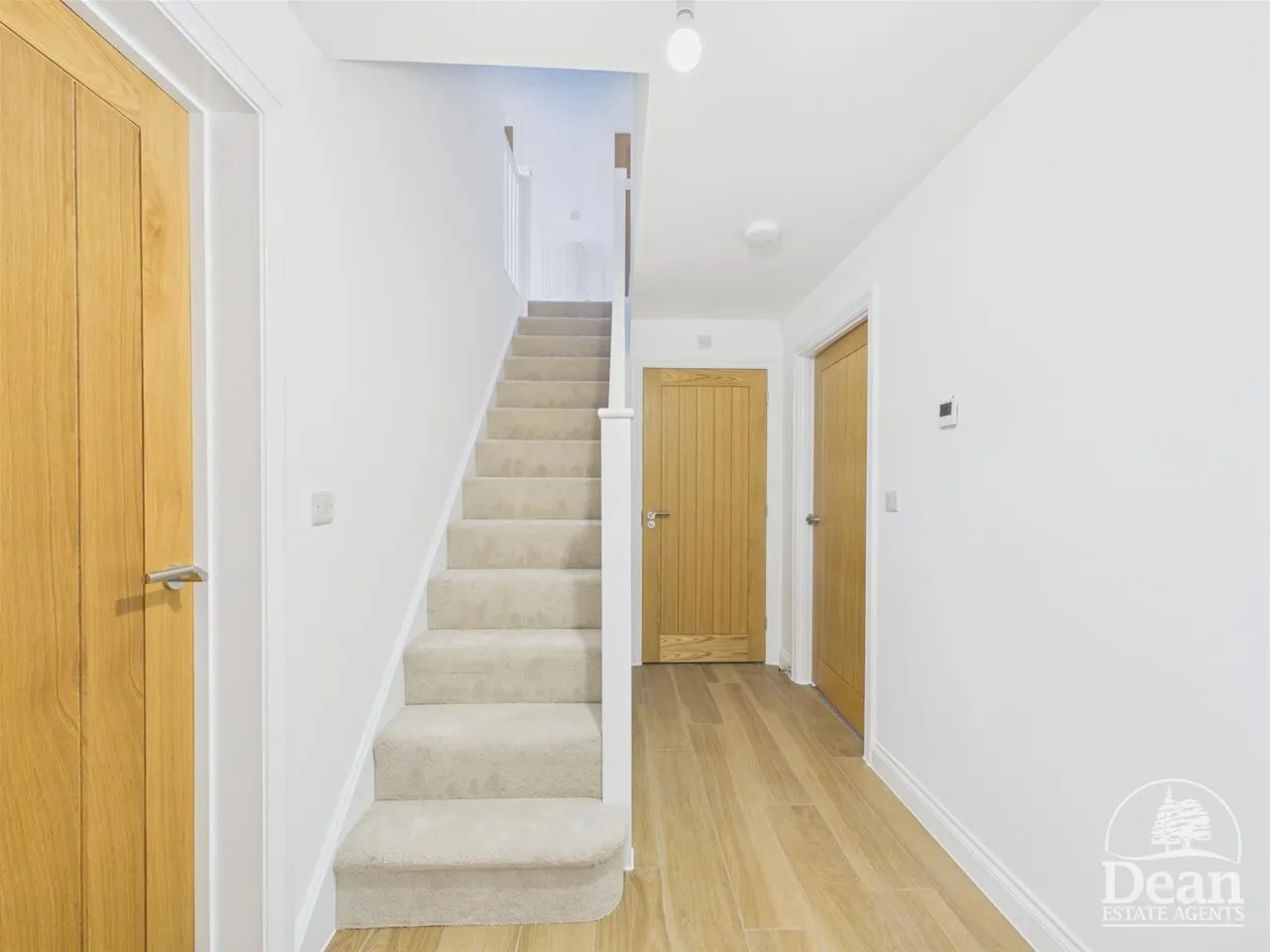 Old Dairy Way, Netherend, GL15, photo 8